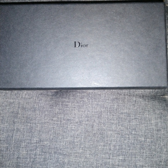 Brand New Dior Sunglasses - Picture 4 of 4